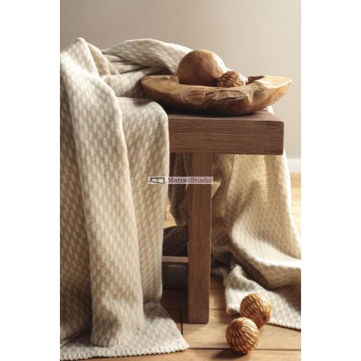 Biederlack FRAME NATURE 100% merino gyapjú különlegesen finom meleg takaró prémium minőségben