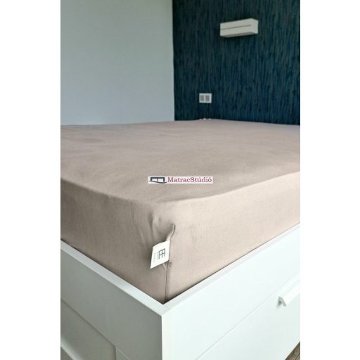 Belmanetti 70%bambusz-30%pamut hűs érzetet nyújtó gumis lepedő sand/homok szín 160x200 cm