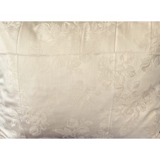    Billerbeck Bianka kispárnahuzat  100% pamutszatén drapp/mandula szín finom nyomott mintával szín 36x48 cm